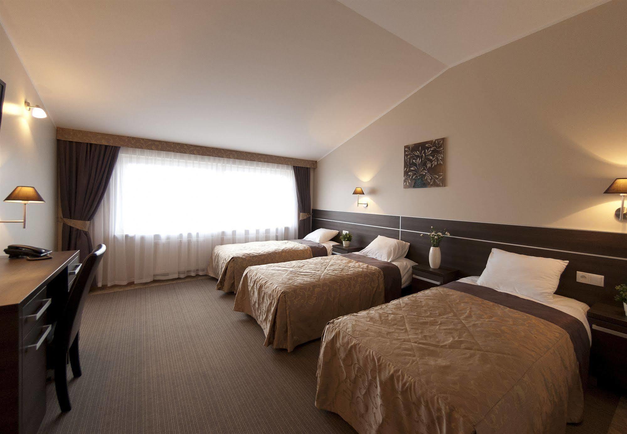 Zloty Staw Bed and Breakfast Borkowo  Εξωτερικό φωτογραφία